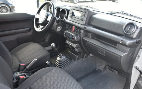 Suzuki Jimny, 2020 год, 2 200 000 рублей, 14 фотография