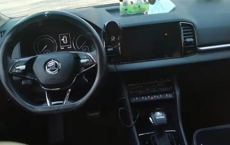 Skoda Karoq I, 2022 год, 1 580 000 рублей, 6 фотография