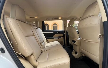 Toyota Highlander III, 2021 год, 2 745 442 рублей, 13 фотография