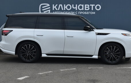 Infiniti QX80, 2024 год, 19 000 000 рублей, 5 фотография