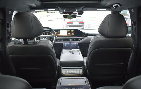 Infiniti QX80, 2024 год, 19 000 000 рублей, 24 фотография
