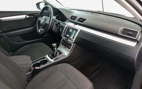 Volkswagen Passat B7, 2011 год, 960 000 рублей, 11 фотография