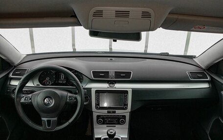 Volkswagen Passat B7, 2011 год, 960 000 рублей, 14 фотография