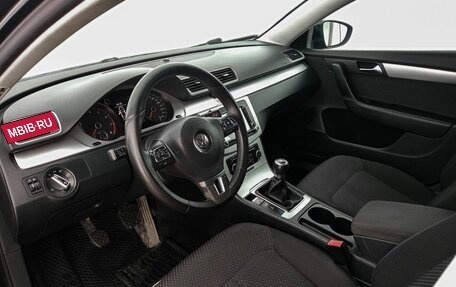 Volkswagen Passat B7, 2011 год, 960 000 рублей, 16 фотография