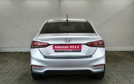 Hyundai Solaris II рестайлинг, 2017 год, 1 140 000 рублей, 3 фотография