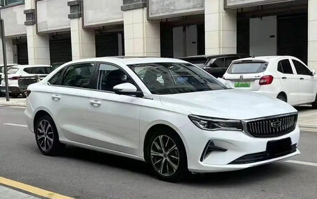 Geely Emgrand, 2021 год, 1 050 000 рублей, 2 фотография