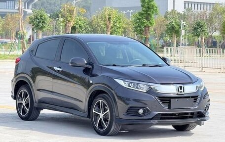 Honda Vezel, 2020 год, 1 200 003 рублей, 3 фотография