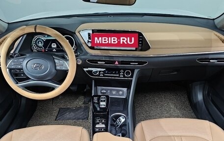 Hyundai Sonata VIII, 2021 год, 2 350 100 рублей, 10 фотография