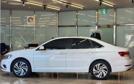 Volkswagen Jetta VII, 2021 год, 1 720 000 рублей, 5 фотография
