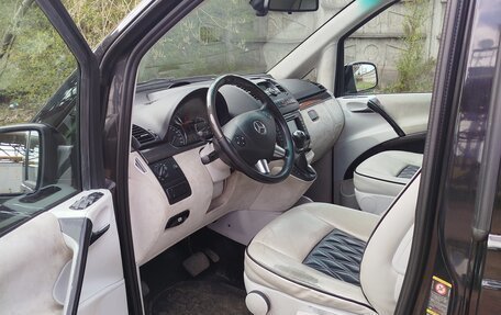 Mercedes-Benz Viano, 2012 год, 2 400 000 рублей, 4 фотография