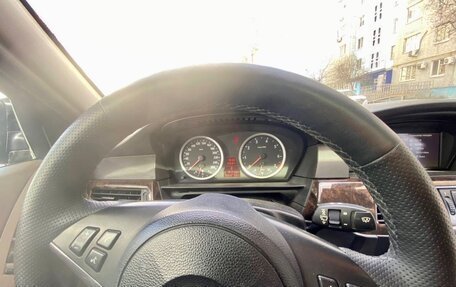 BMW 5 серия, 2005 год, 1 300 000 рублей, 16 фотография