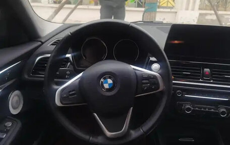 BMW 1 серия, 2021 год, 1 550 000 рублей, 11 фотография