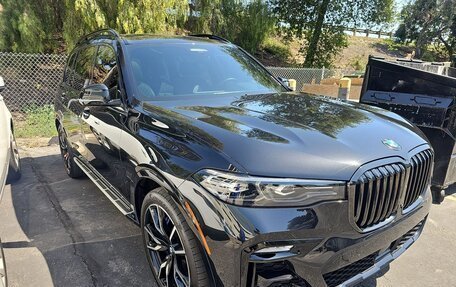 BMW X7, 2022 год, 7 550 000 рублей, 3 фотография