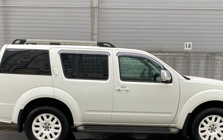 Nissan Pathfinder, 2011 год, 1 799 000 рублей, 4 фотография