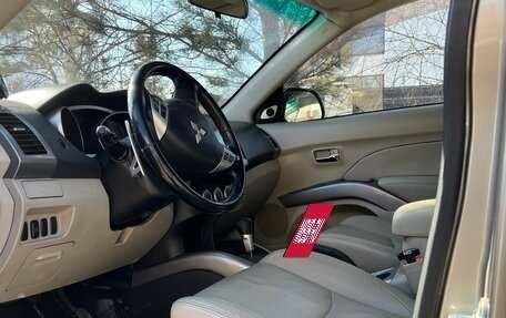 Mitsubishi Outlander III рестайлинг 3, 2008 год, 1 299 999 рублей, 7 фотография