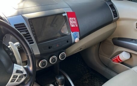 Mitsubishi Outlander III рестайлинг 3, 2008 год, 1 299 999 рублей, 9 фотография