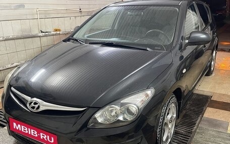 Hyundai i30 I, 2010 год, 650 000 рублей, 3 фотография