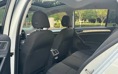 Volkswagen Golf VII, 2020 год, 1 450 000 рублей, 9 фотография