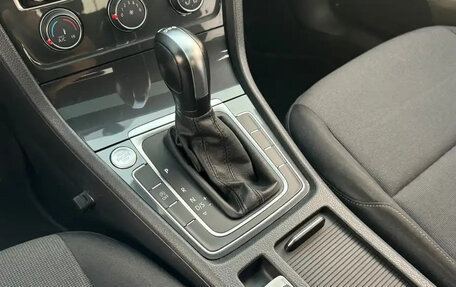 Volkswagen Golf VII, 2020 год, 1 450 000 рублей, 20 фотография