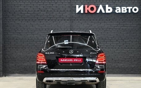 Mercedes-Benz GLK-Класс, 2015 год, 2 400 000 рублей, 5 фотография