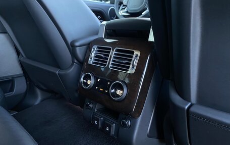 Land Rover Range Rover IV рестайлинг, 2020 год, 8 700 000 рублей, 16 фотография