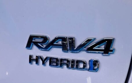 Toyota RAV4, 2021 год, 3 111 000 рублей, 5 фотография