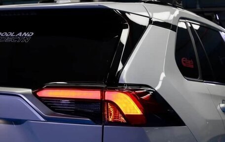 Toyota RAV4, 2021 год, 3 111 000 рублей, 4 фотография