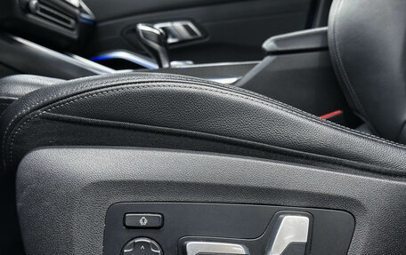 BMW 3 серия, 2021 год, 5 050 000 рублей, 28 фотография