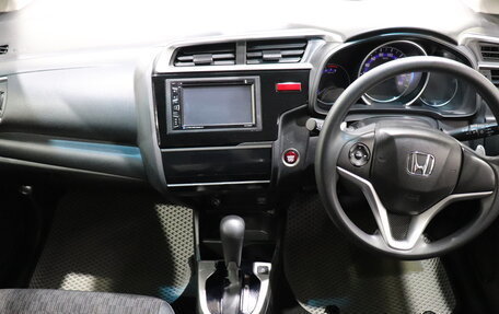 Honda Fit III, 2013 год, 580 000 рублей, 14 фотография