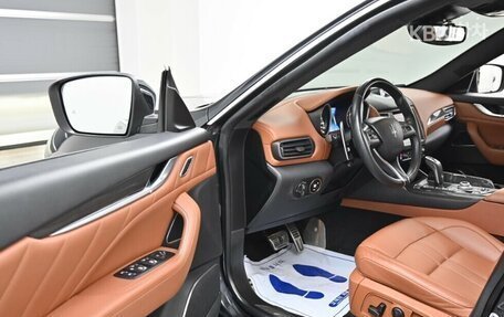 Maserati Levante I, 2021 год, 5 218 000 рублей, 6 фотография