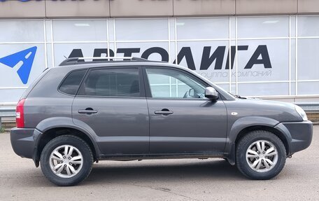 Hyundai Tucson III, 2008 год, 724 000 рублей, 3 фотография