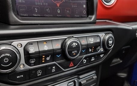 Jeep Wrangler, 2022 год, 4 150 100 рублей, 17 фотография