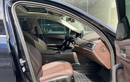 BMW 5 серия, 2023 год, 4 800 000 рублей, 10 фотография