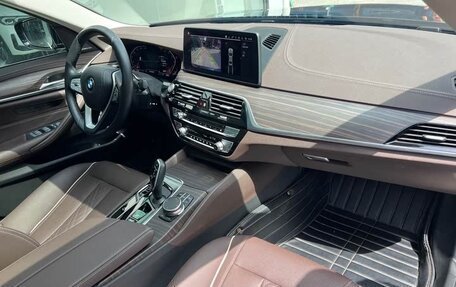 BMW 5 серия, 2023 год, 4 800 000 рублей, 8 фотография