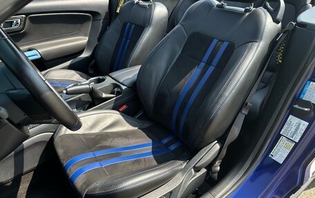 Ford Mustang VI рестайлинг, 2015 год, 2 490 000 рублей, 34 фотография
