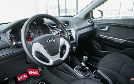 KIA Rio III рестайлинг, 2015 год, 945 000 рублей, 12 фотография