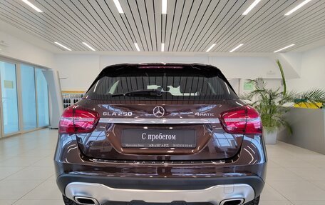 Mercedes-Benz GLA, 2017 год, 2 600 000 рублей, 4 фотография