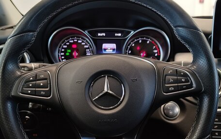 Mercedes-Benz GLA, 2017 год, 2 600 000 рублей, 16 фотография