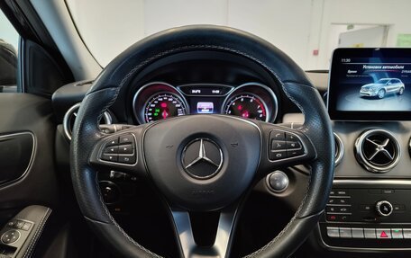 Mercedes-Benz GLA, 2017 год, 2 600 000 рублей, 15 фотография