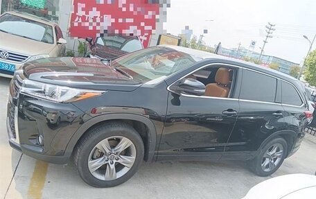 Toyota Highlander III, 2021 год, 3 146 000 рублей, 5 фотография
