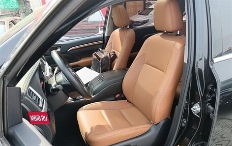 Toyota Highlander III, 2021 год, 3 146 000 рублей, 7 фотография