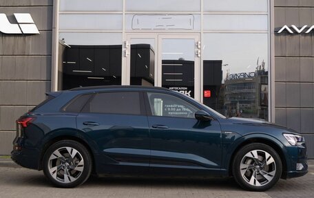 Audi e-tron I, 2019 год, 4 990 000 рублей, 8 фотография