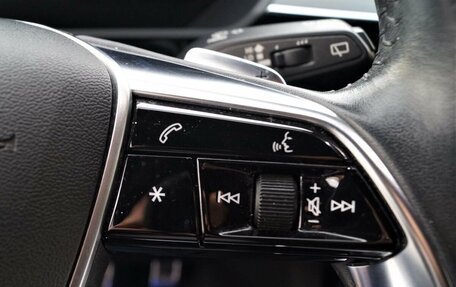 Audi e-tron I, 2019 год, 4 990 000 рублей, 19 фотография