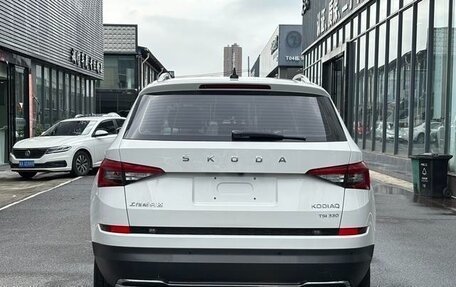 Skoda Kodiaq I, 2022 год, 1 999 999 рублей, 8 фотография