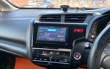 Honda Fit III, 2014 год, 1 050 000 рублей, 12 фотография
