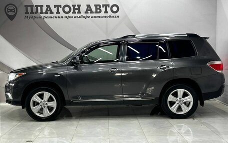 Toyota Highlander III, 2011 год, 1 849 000 рублей, 11 фотография