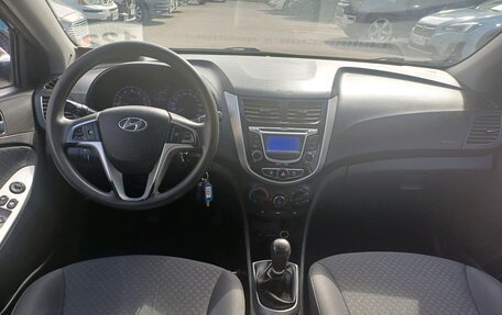 Hyundai Solaris II рестайлинг, 2013 год, 589 000 рублей, 8 фотография