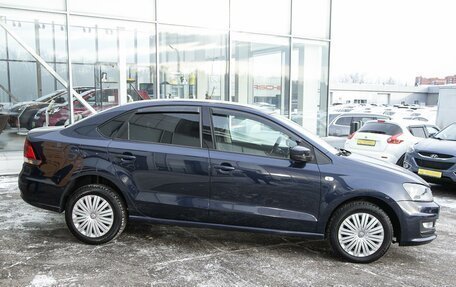 Volkswagen Polo VI (EU Market), 2016 год, 975 000 рублей, 4 фотография