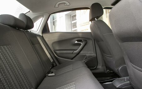 Volkswagen Polo VI (EU Market), 2016 год, 975 000 рублей, 11 фотография