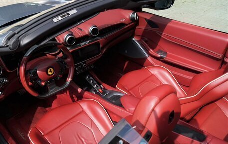 Ferrari Portofino, 2020 год, 18 500 000 рублей, 20 фотография